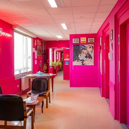 Hotel Le Grand Barnum Francheville (Rhone)